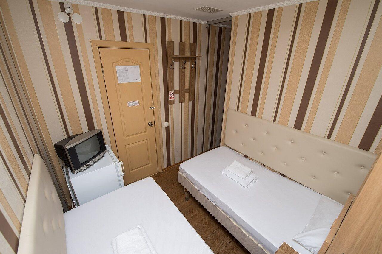 Tokyo Star Economy Hotel Odessa Buitenkant foto
