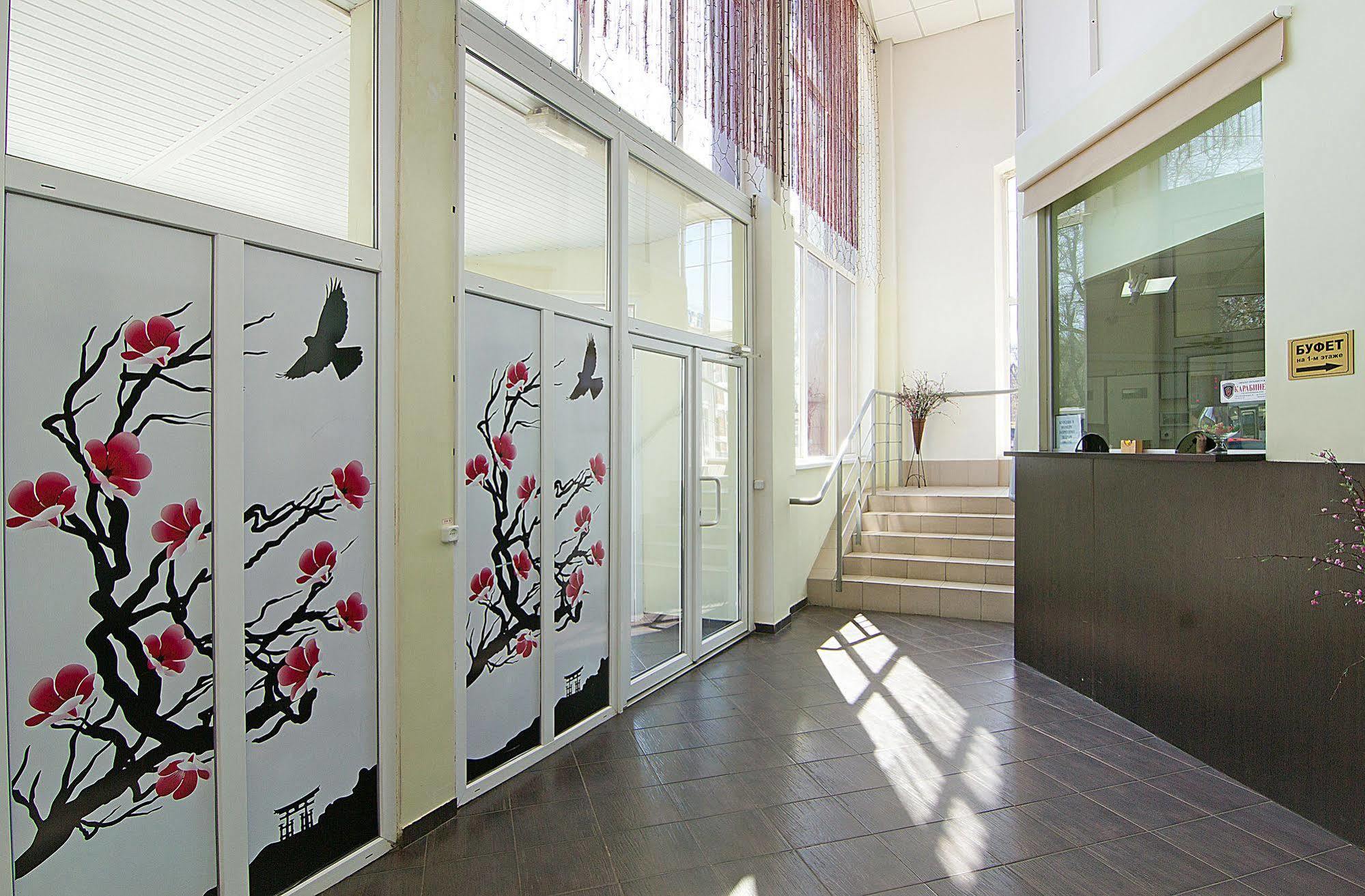 Tokyo Star Economy Hotel Odessa Buitenkant foto